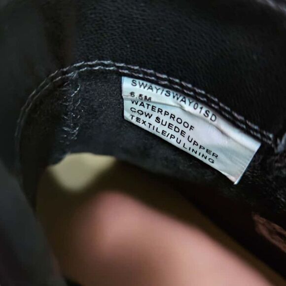 NWB Blondo Sway Waterproof Black Suede Silver Buckle Strap Ankle Boots 6.5 - Picture 5 of 7